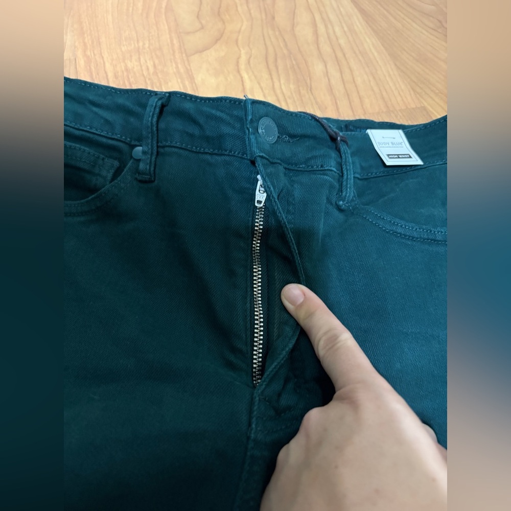 Judy Blue Tummy Control Wide Leg Jeans Size 11 Teal Green High-Waisted Cropped - Picture 4 of 16